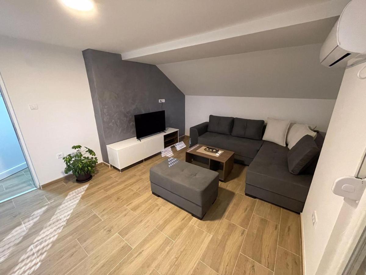 Apartman Ambijent Аранджеловац Екстериор снимка